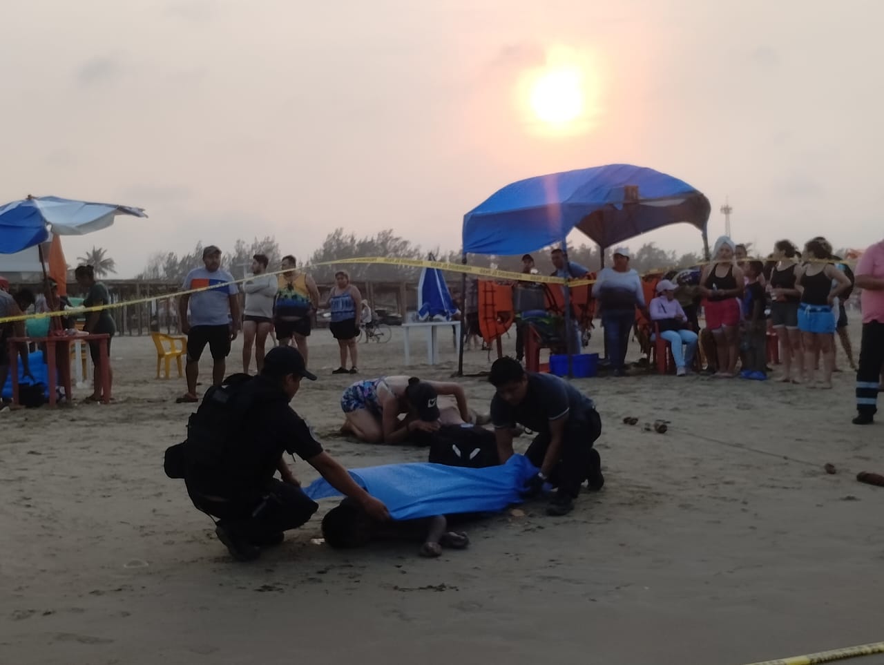 Mueren ahogados cuatro personas de Ecatepec en playas de Tuxpan