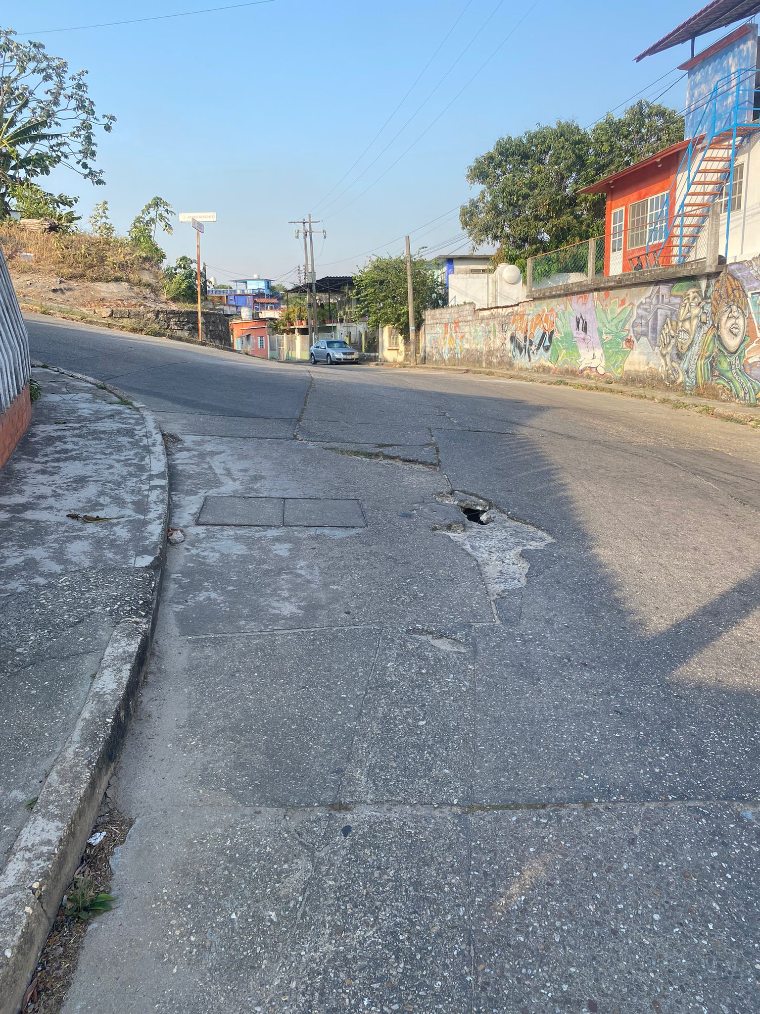 SOCAVÓN CRECIENDO EN LA PENSADOR MEXICANO