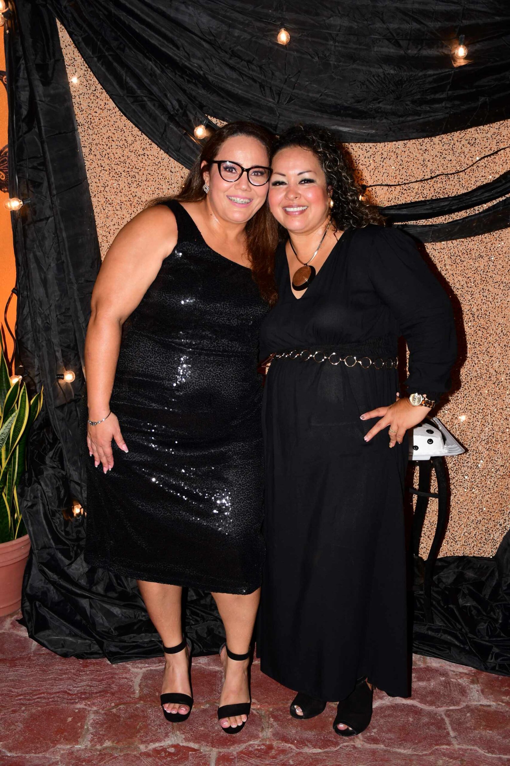 Faby y Silvia cumpleañeras de noviembre