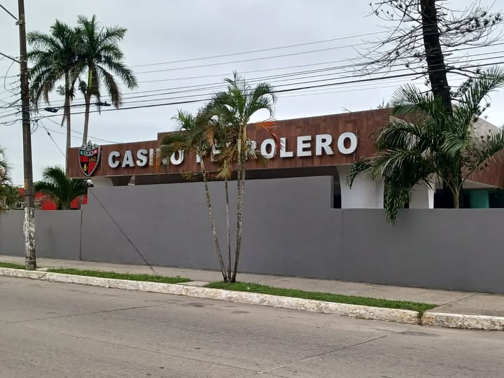FESTEJAN EN EL CASINO PETROLERO DIA DEL JUBILADOS DE LAS SECCIONES 10 Y 23 DEL STPRM EN ASAMBLEA GENERAL ORDINARIA.